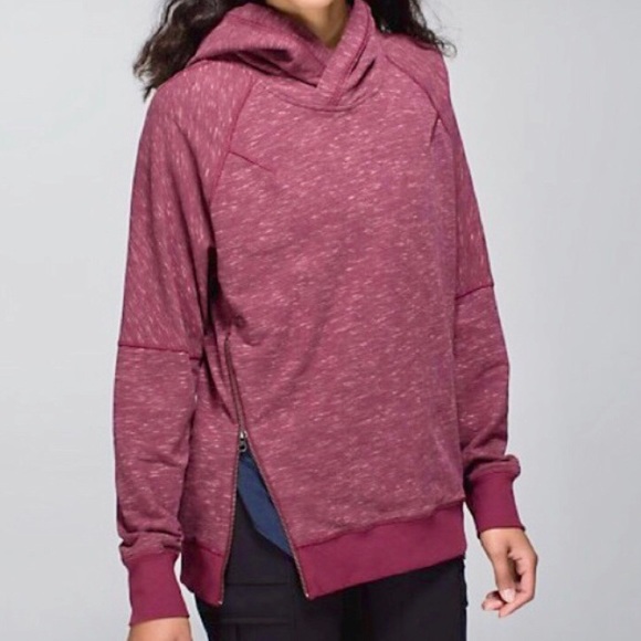 lululemon athletica Sweaters - Lululemon Sweatshirt